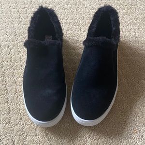 Blondo waterproof sneaker